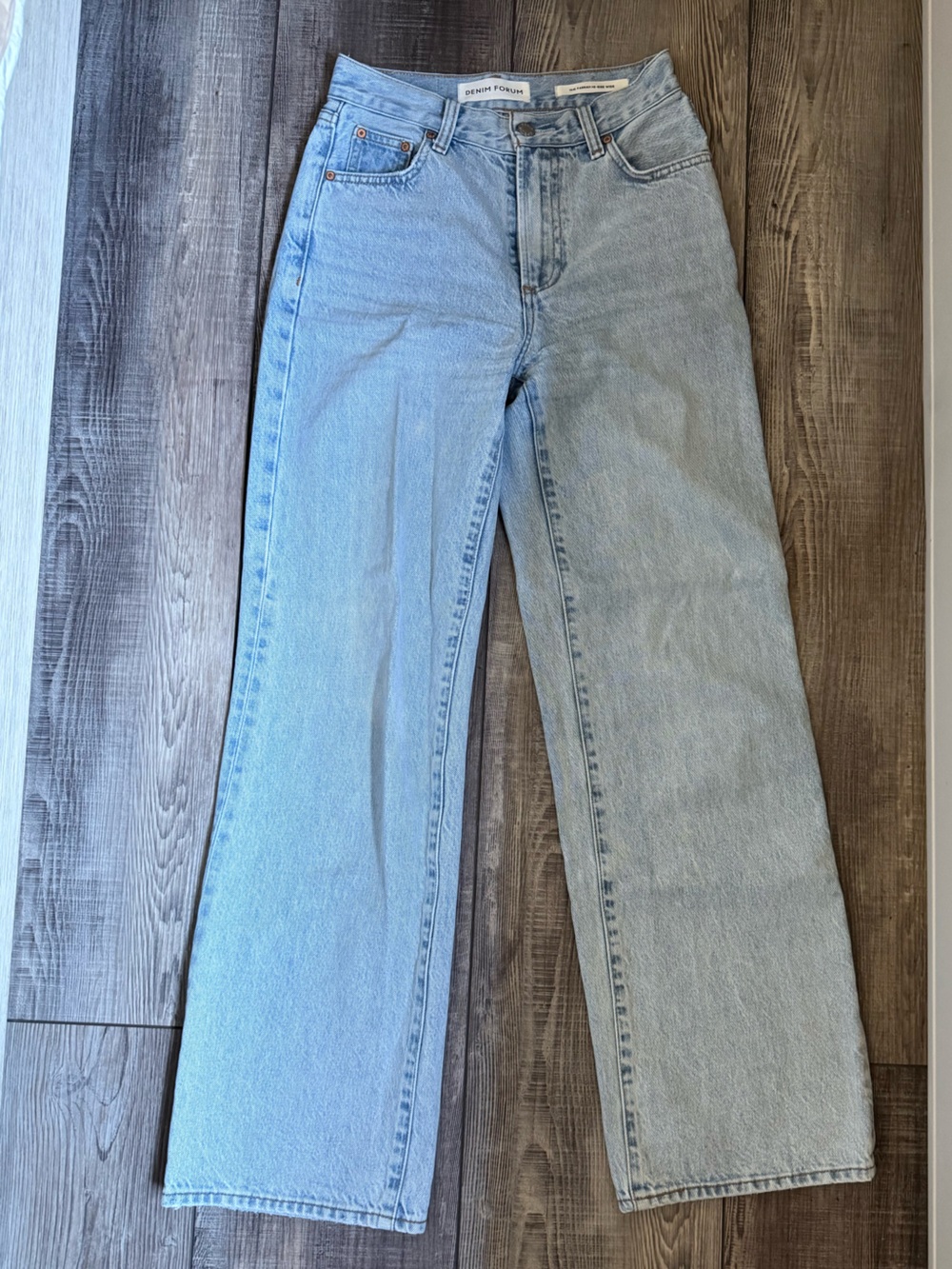 Aritzia Denim Forum The Farrah Hi-Rise Wide Jean